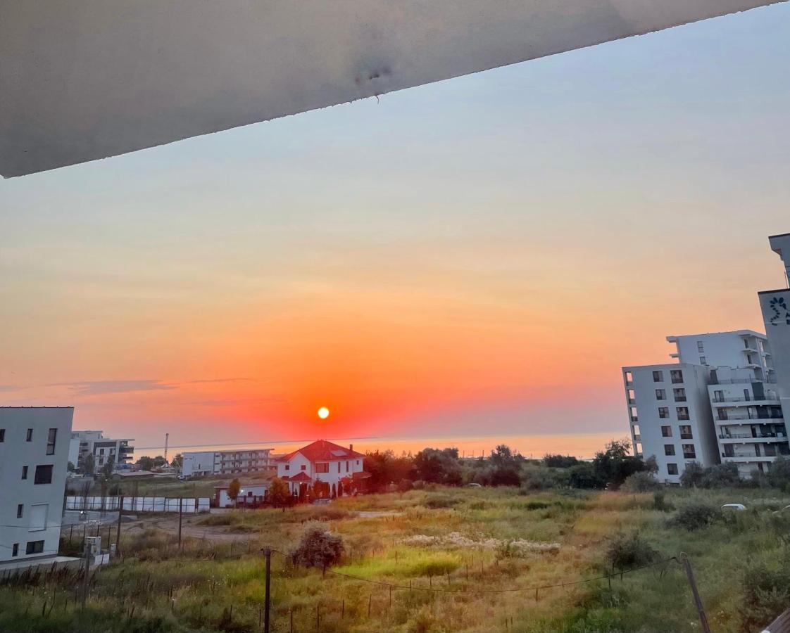 Vys Residence Mamaia Nord Нэводари Экстерьер фото